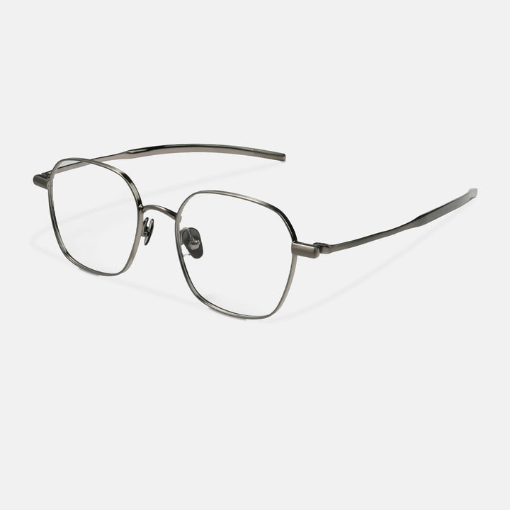 Alaric Medium