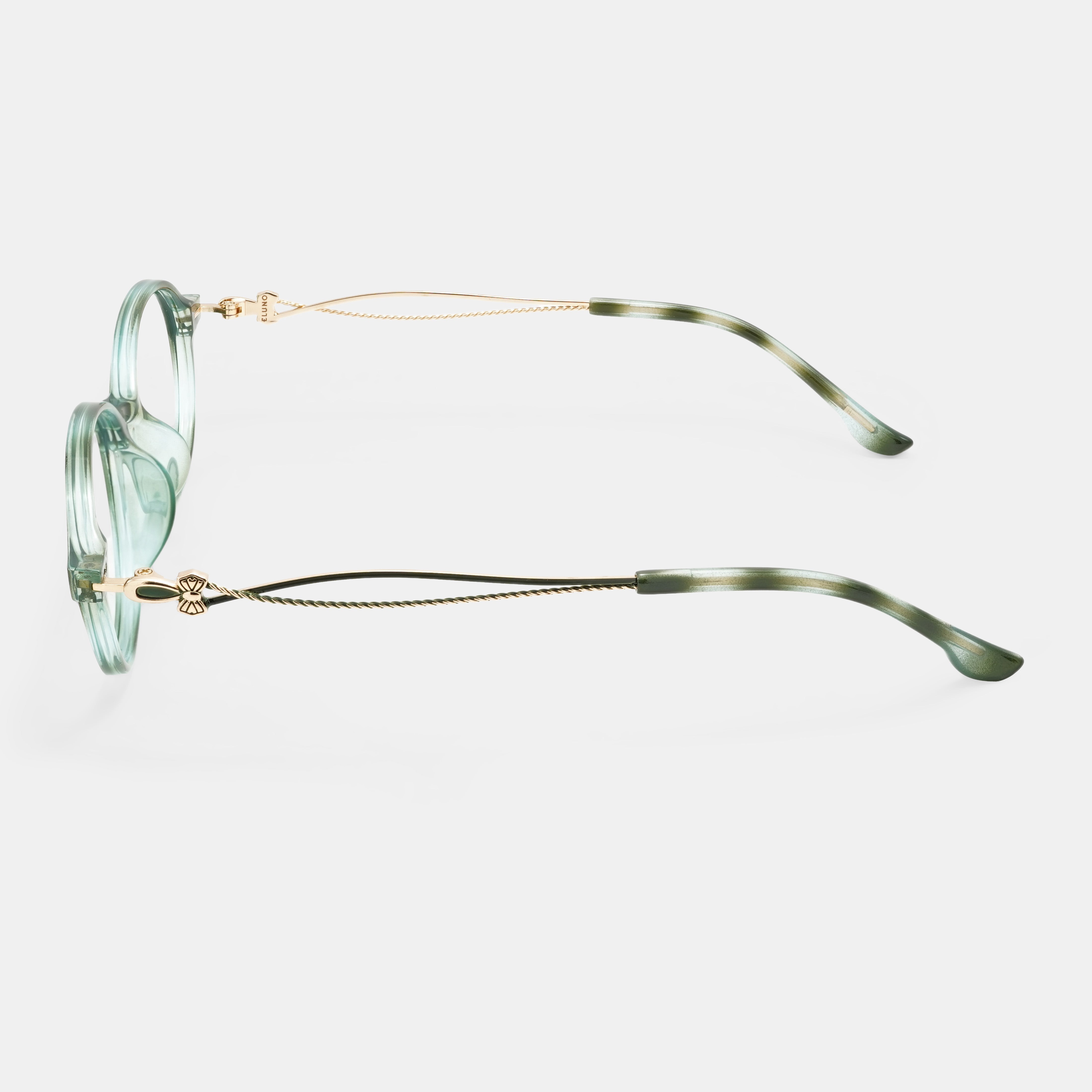 tortoiseshell glasses