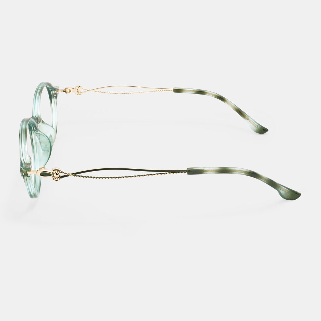 tortoiseshell glasses