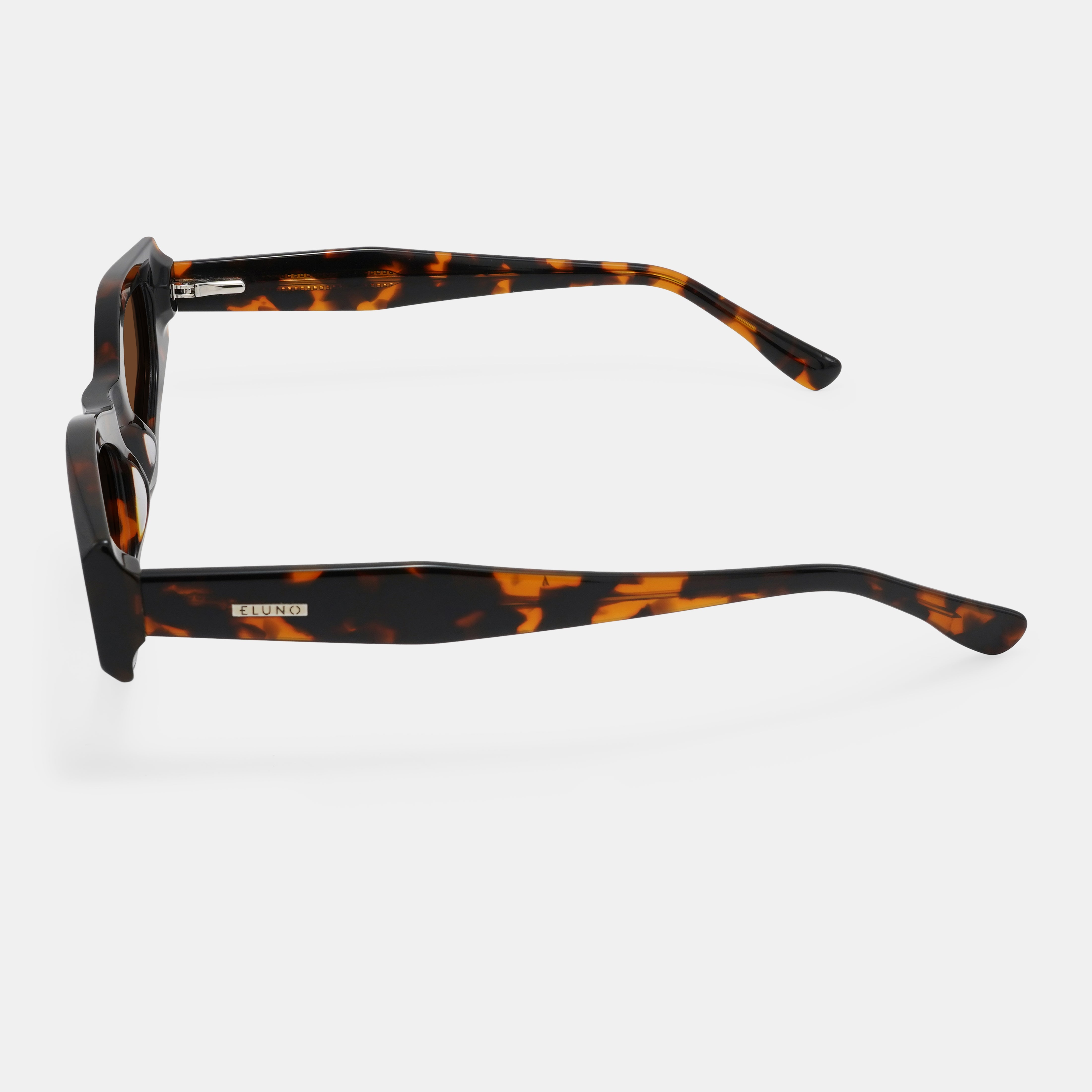 tortoiseshell sunglasses