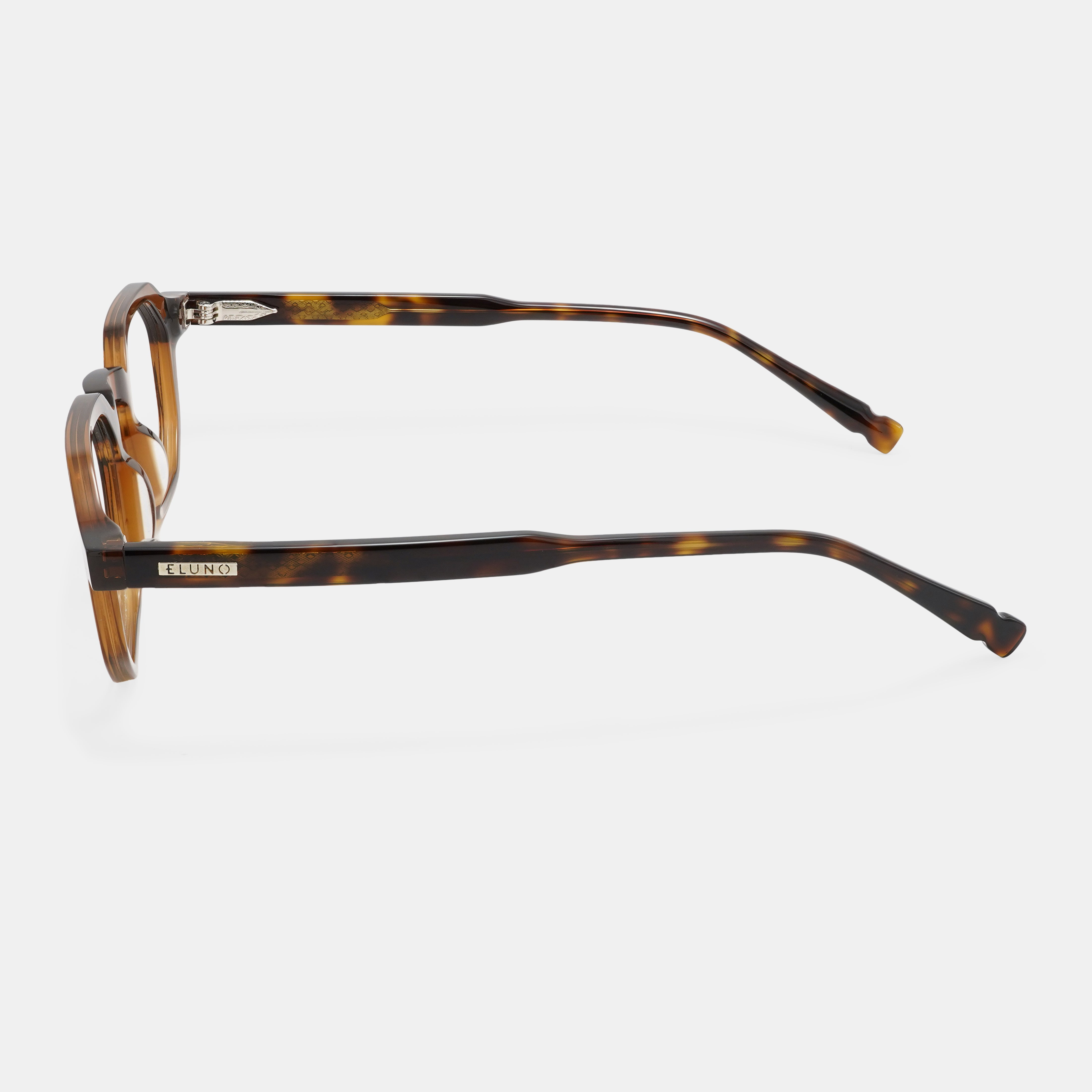 Hazel Medium