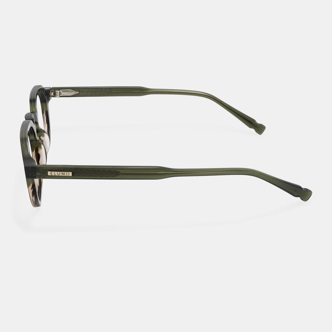 Hazel Medium