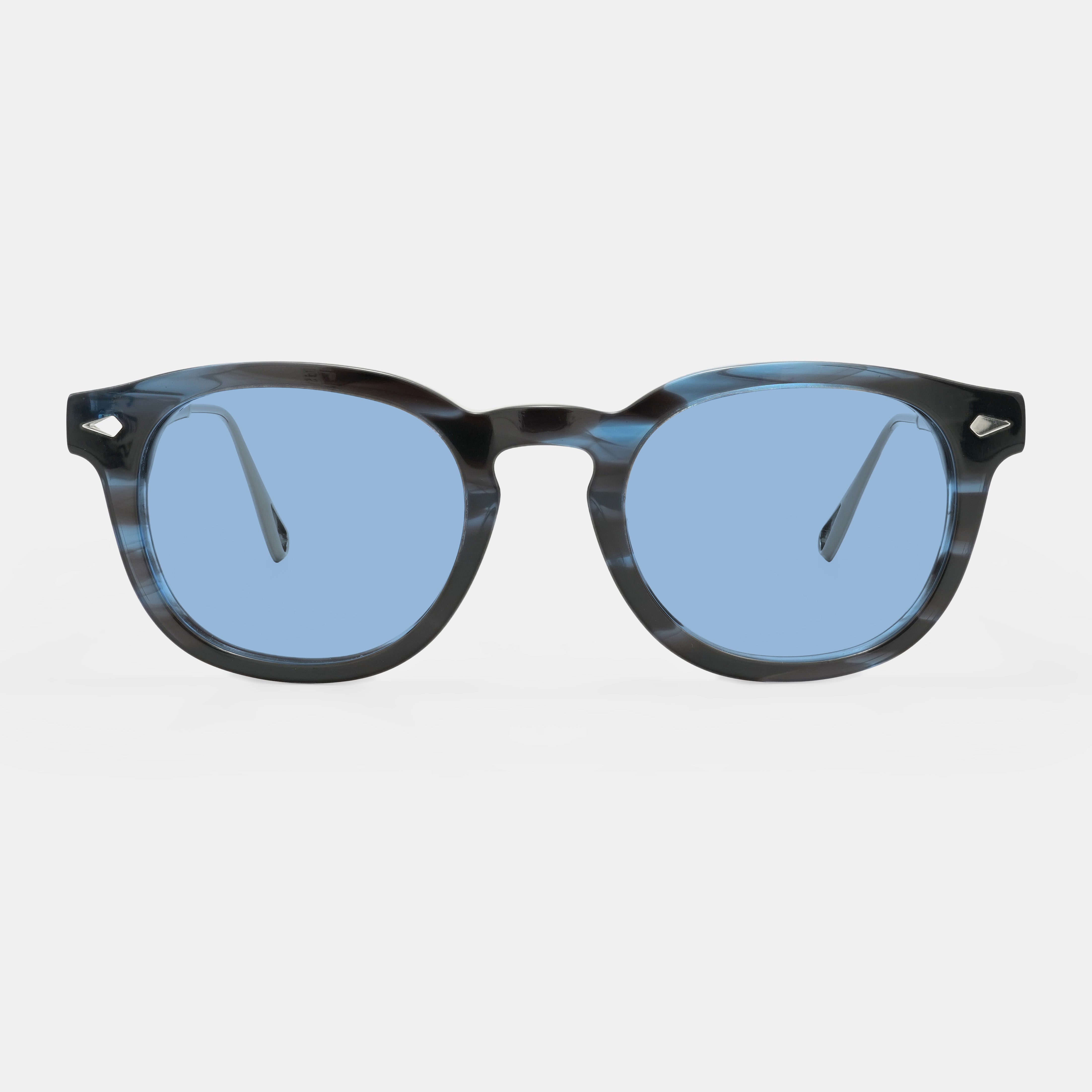 tortoiseshell sunglasses