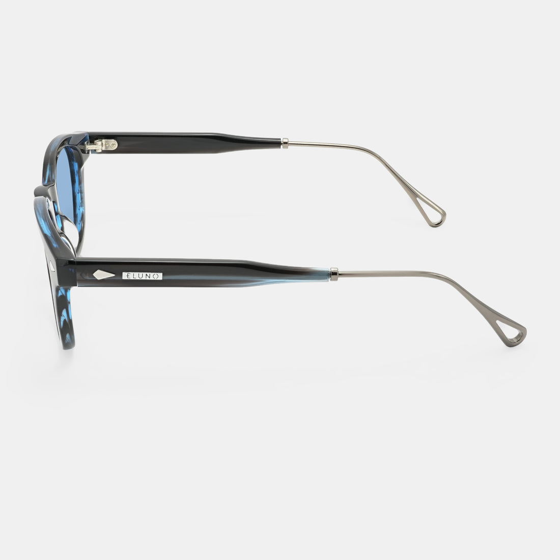 tortoiseshell sunglasses