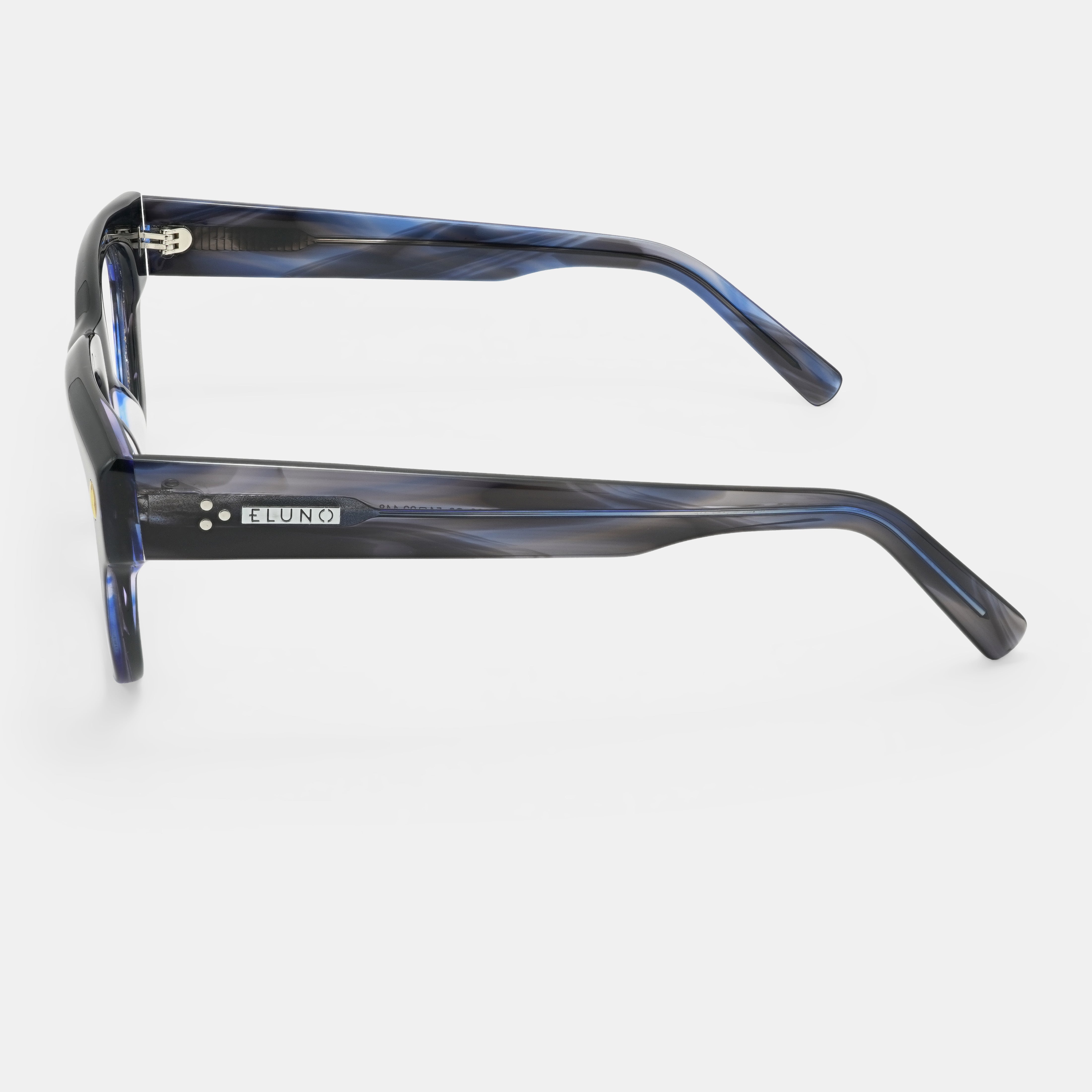 tortoiseshell eyeglasses