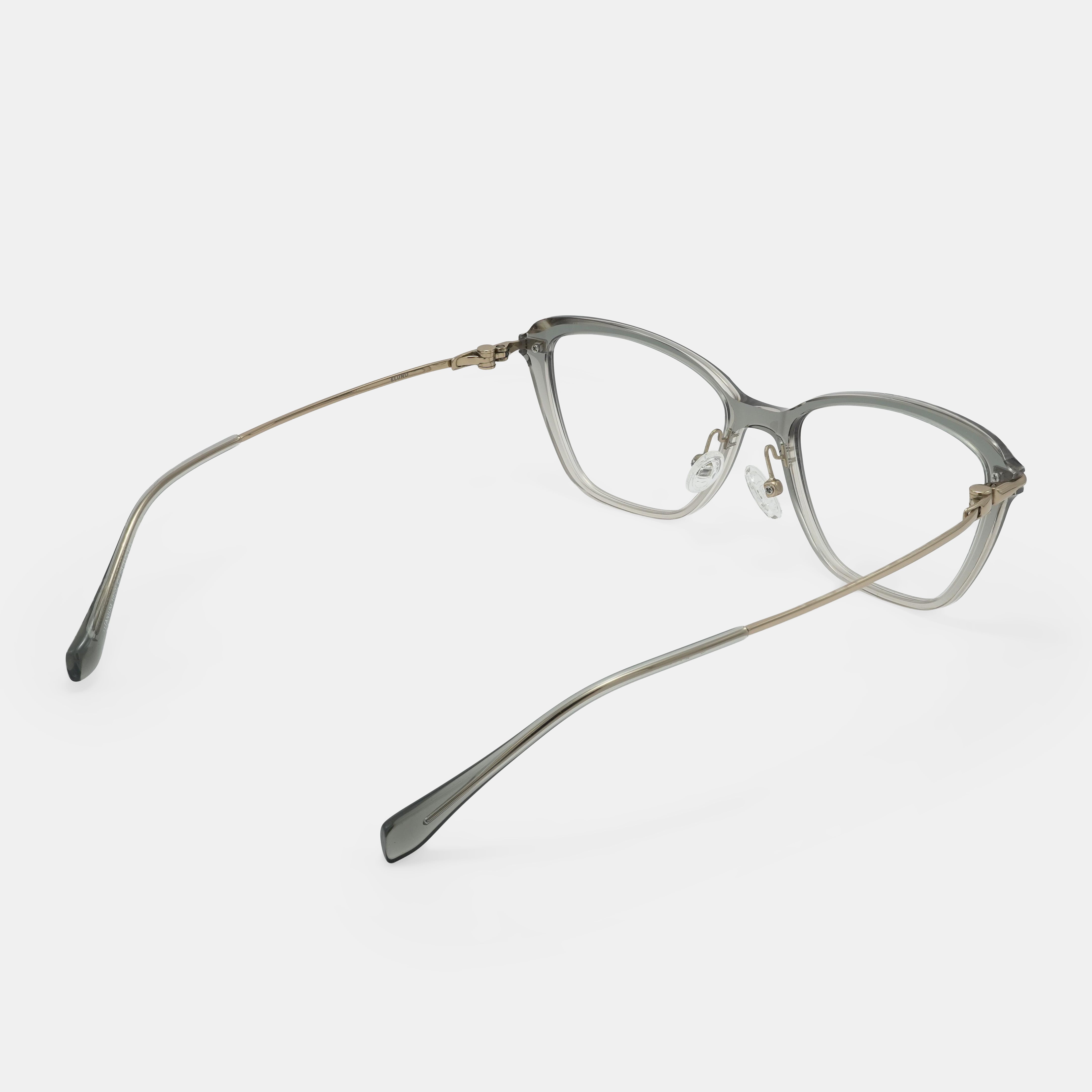 gold eyeglasses