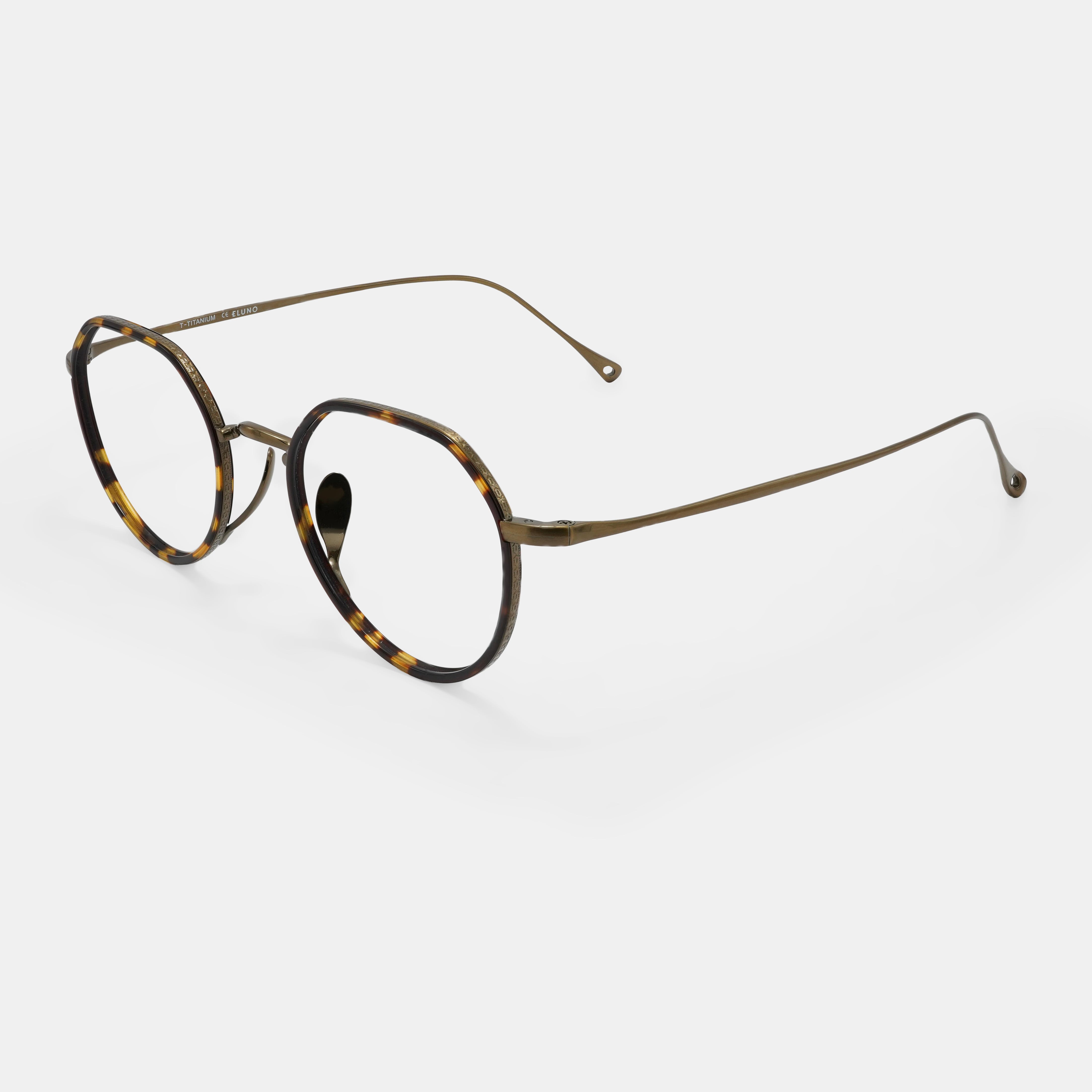 tortoiseshell eyeglasses