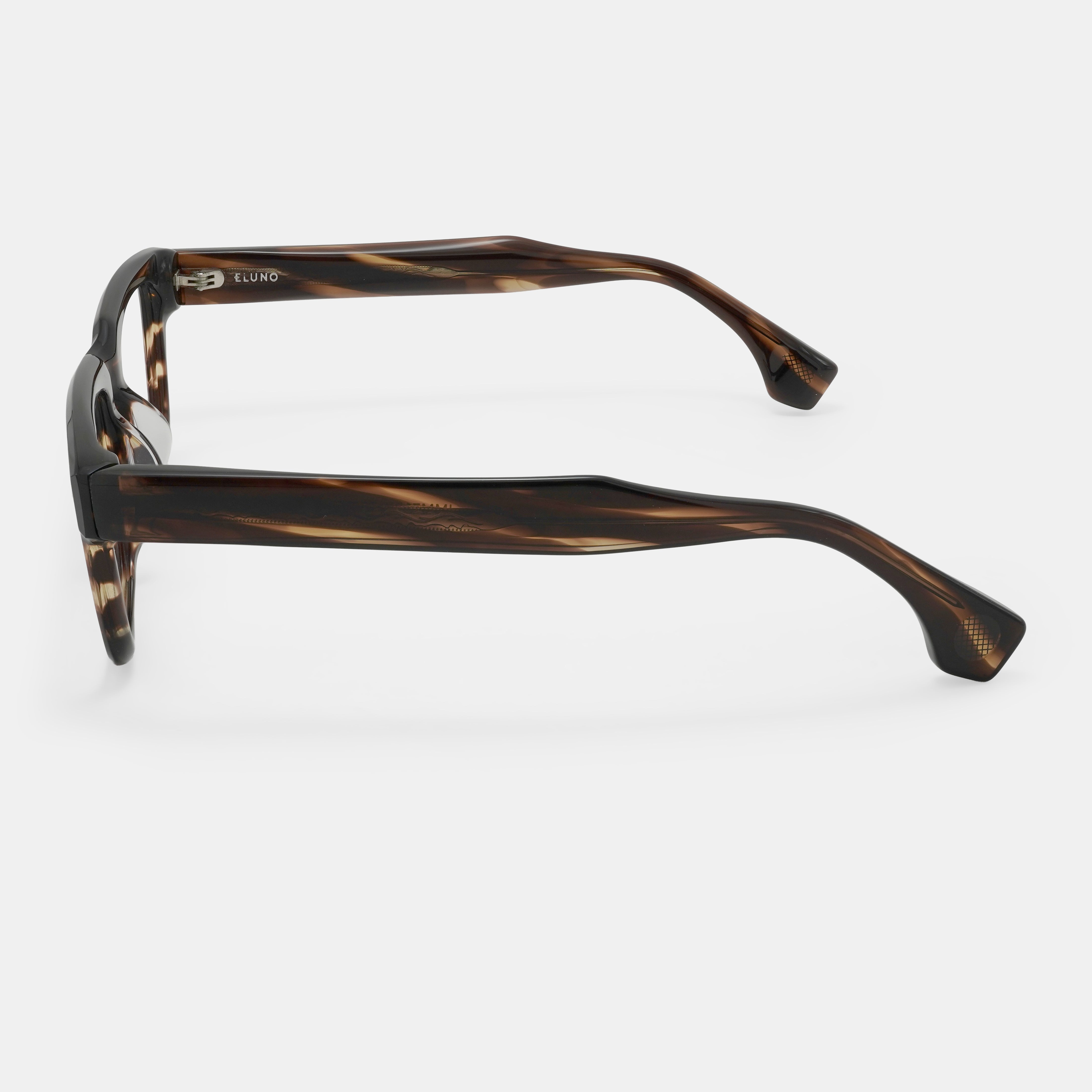 Valkara Extra Wide