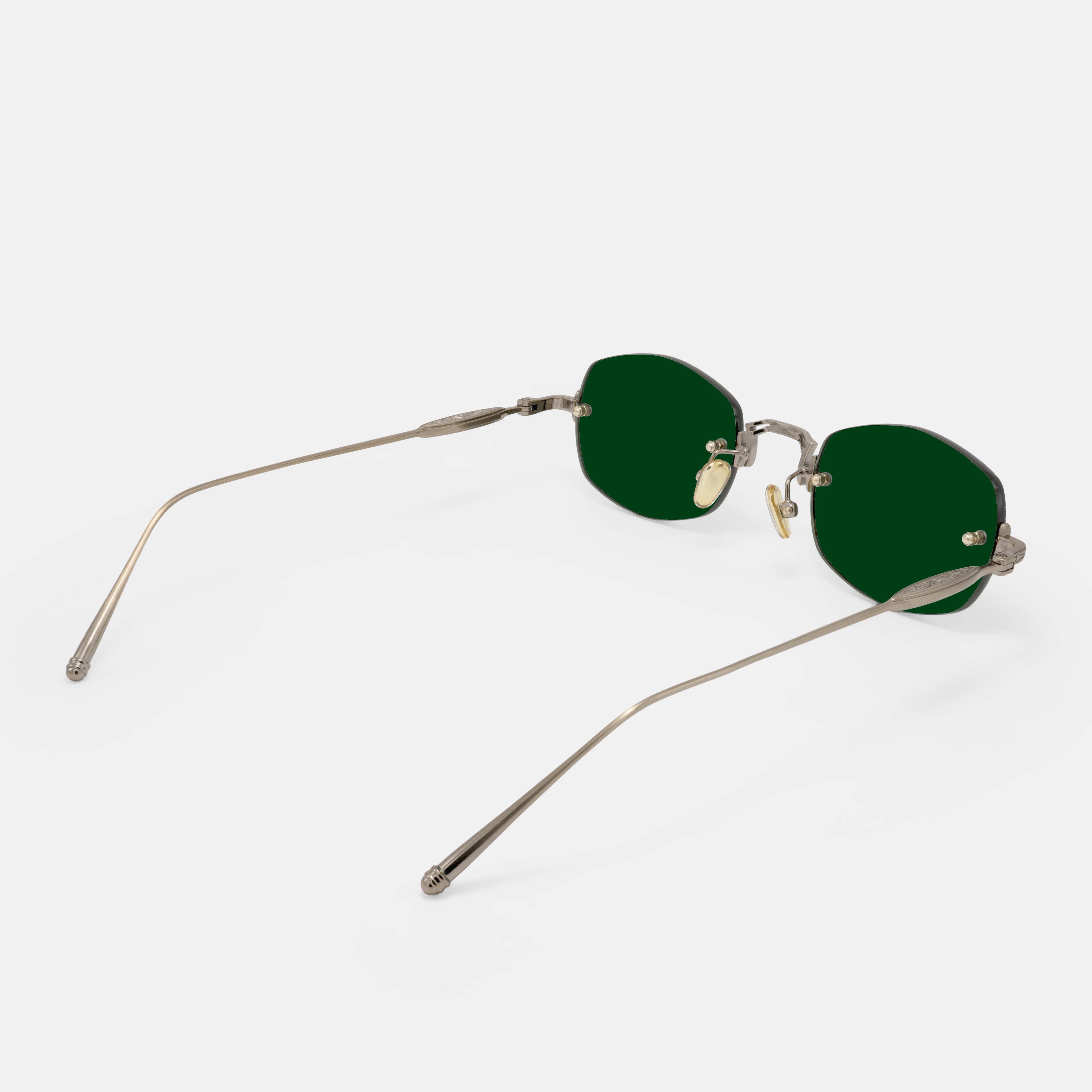 Lark Medium